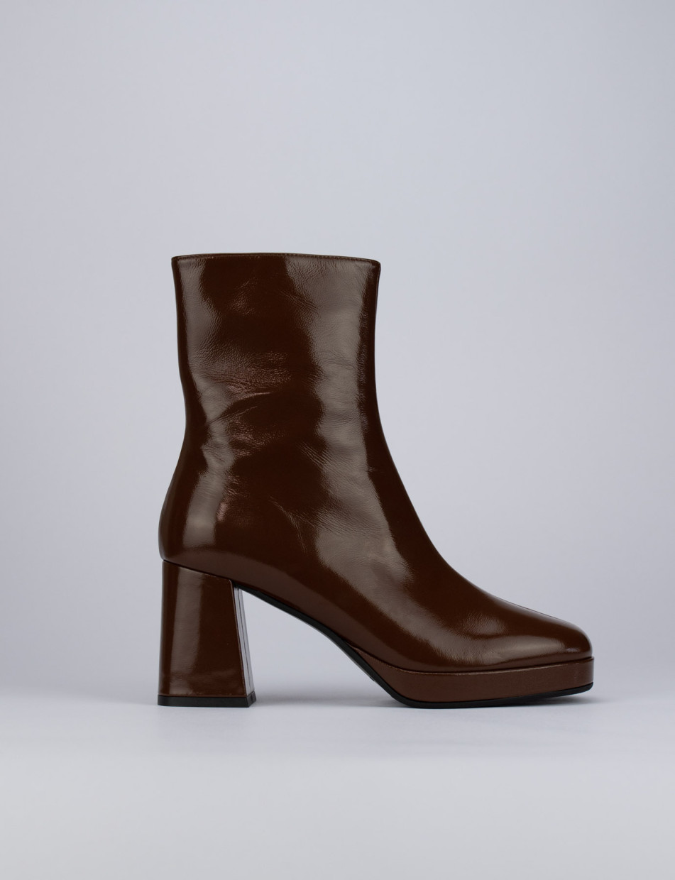 High heel ankle boots heel 6 cm dark brown leather