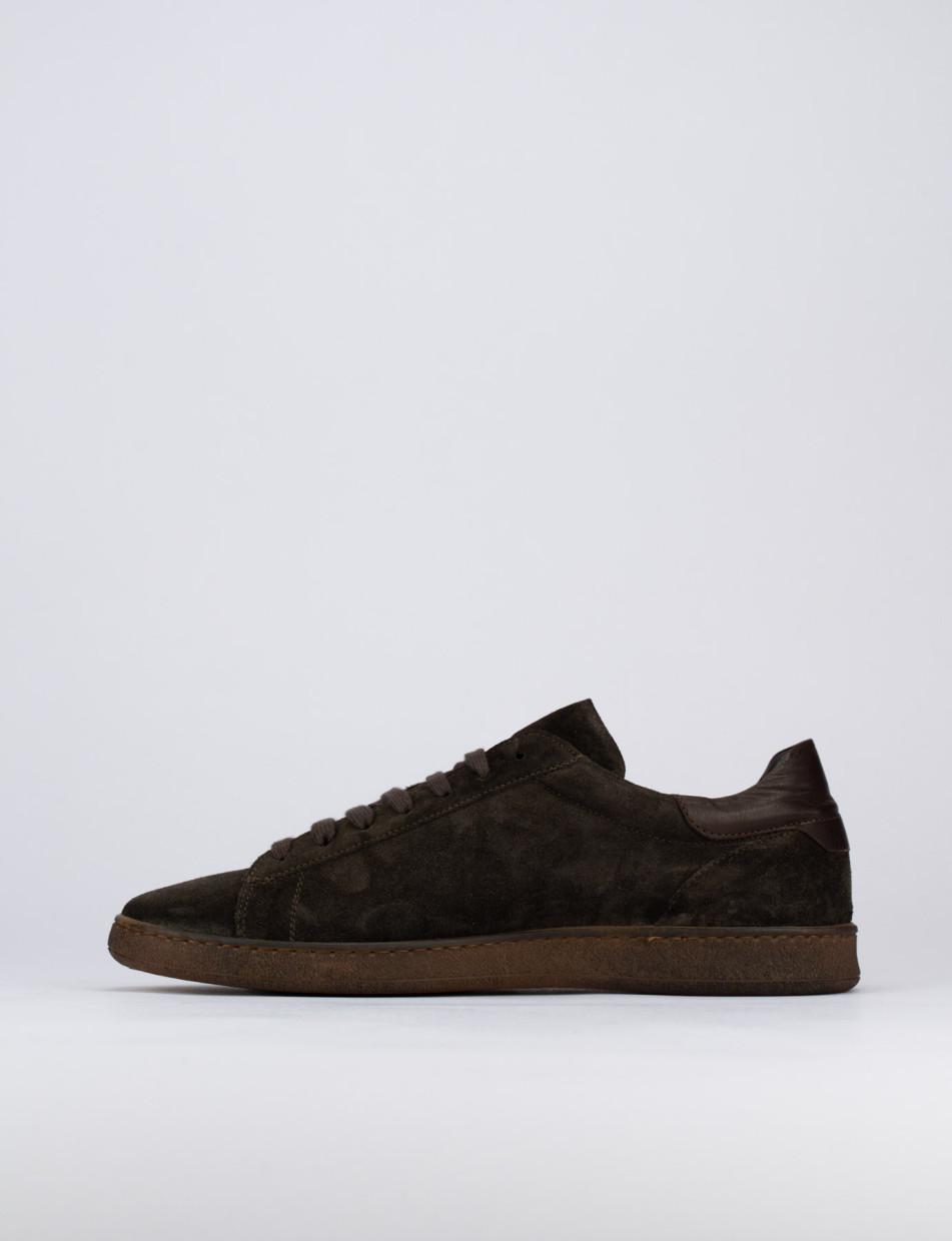 Sneakers dark brown chamois