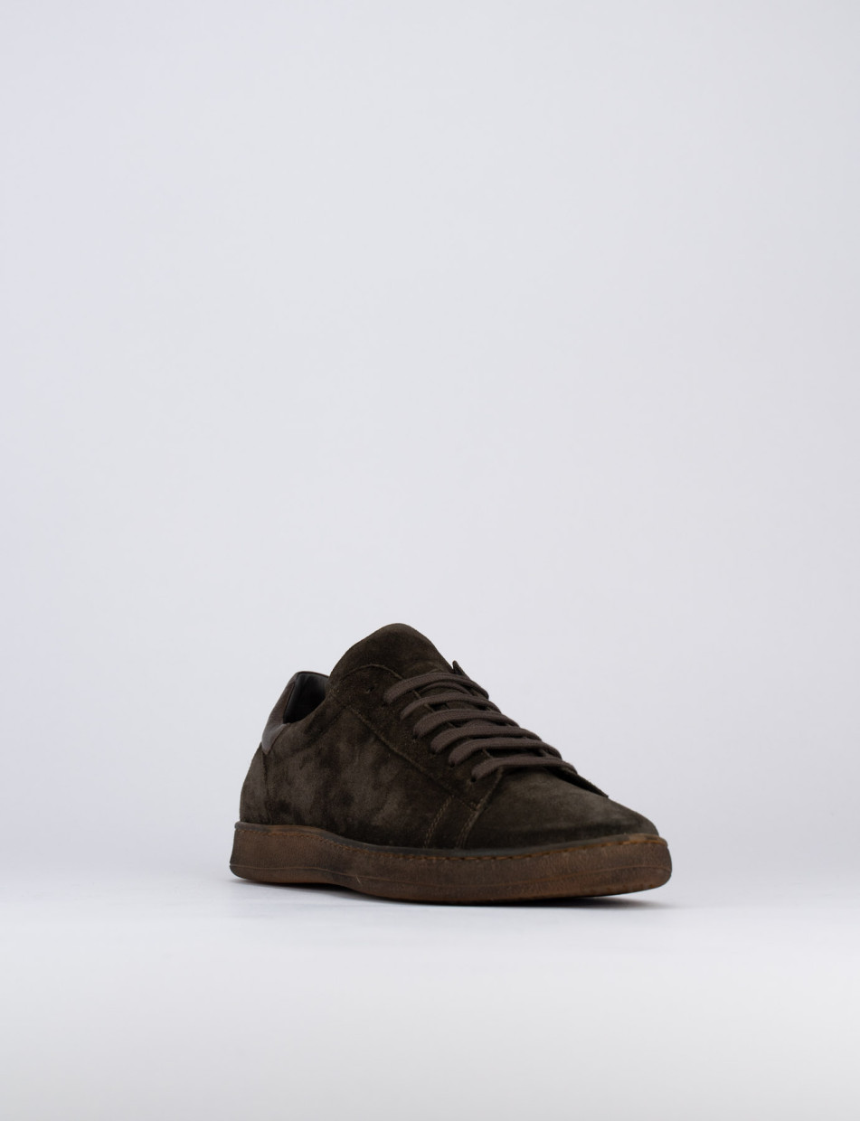 Sneakers dark brown chamois