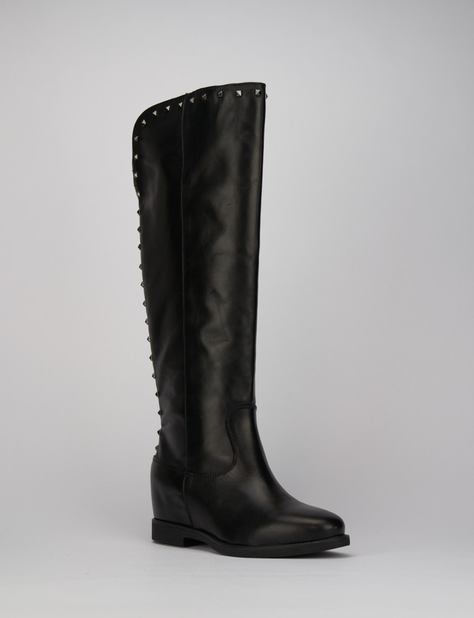 Low heel boots heel 3 cm black leather