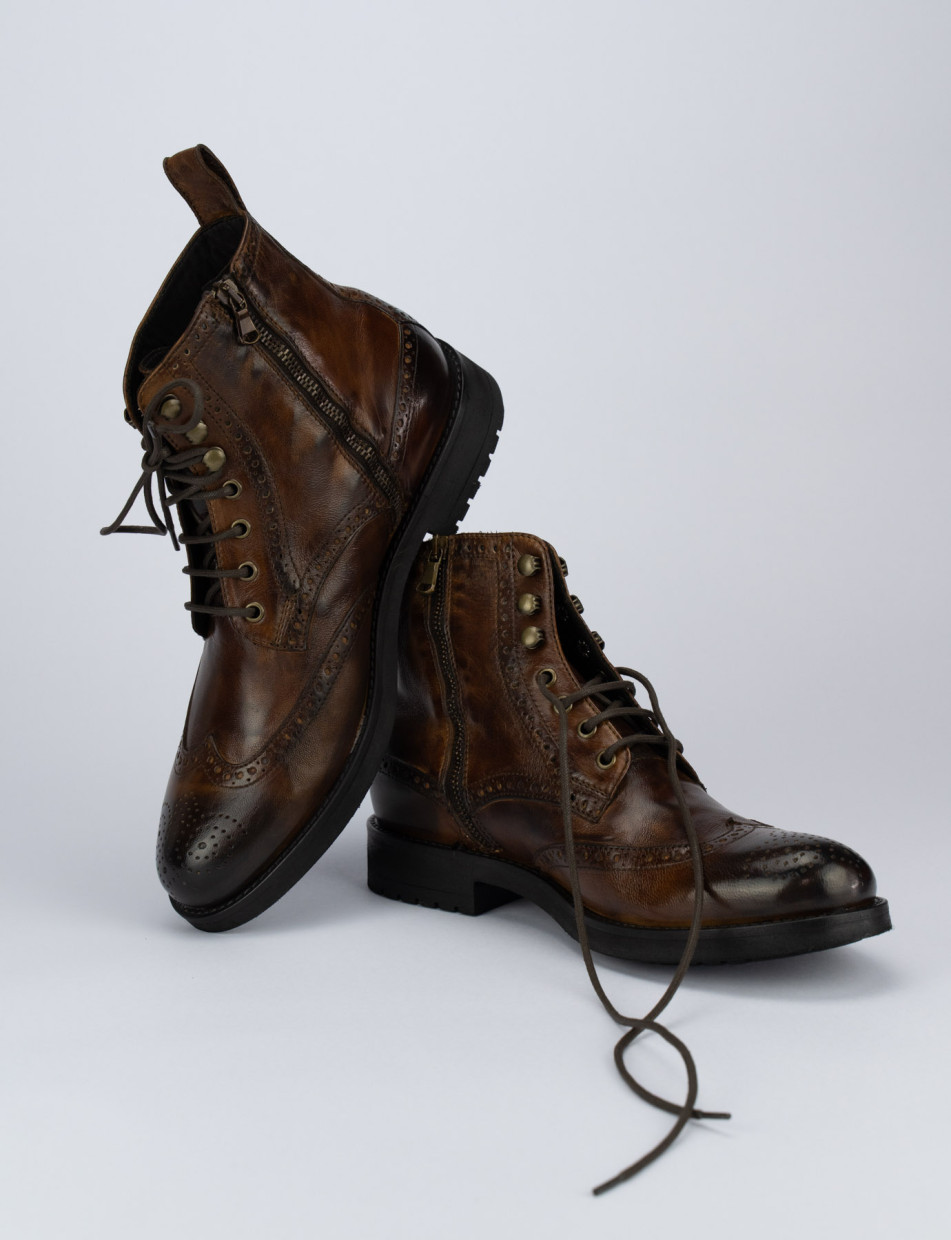 Combat boots brown leather