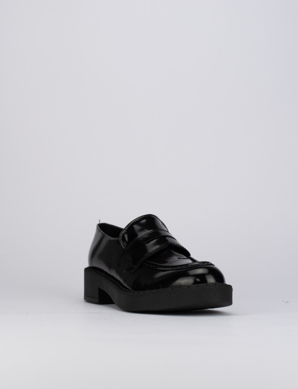 Loafers heel 2 cm black leather