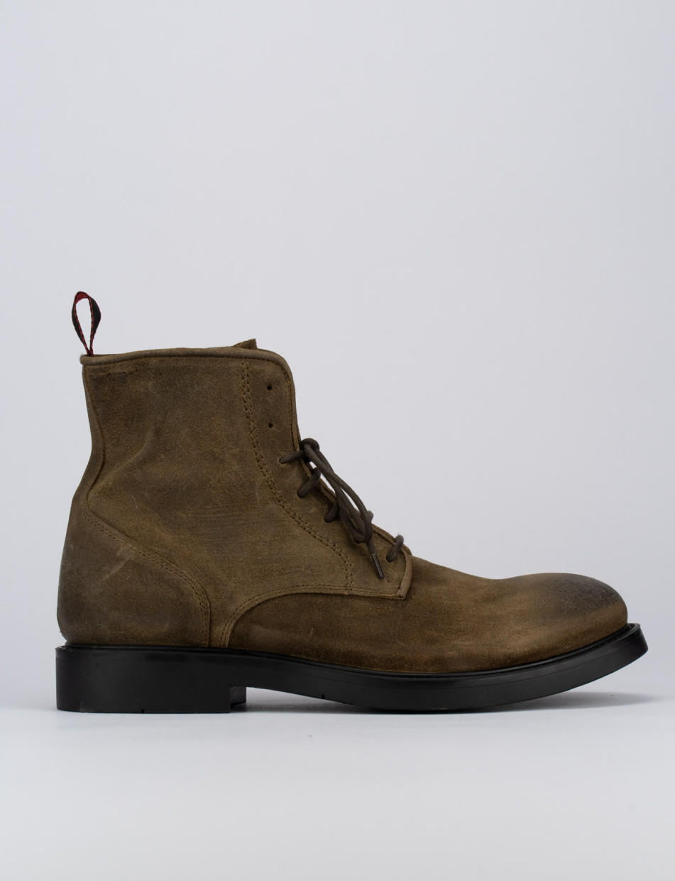 Combat boots dark brown chamois