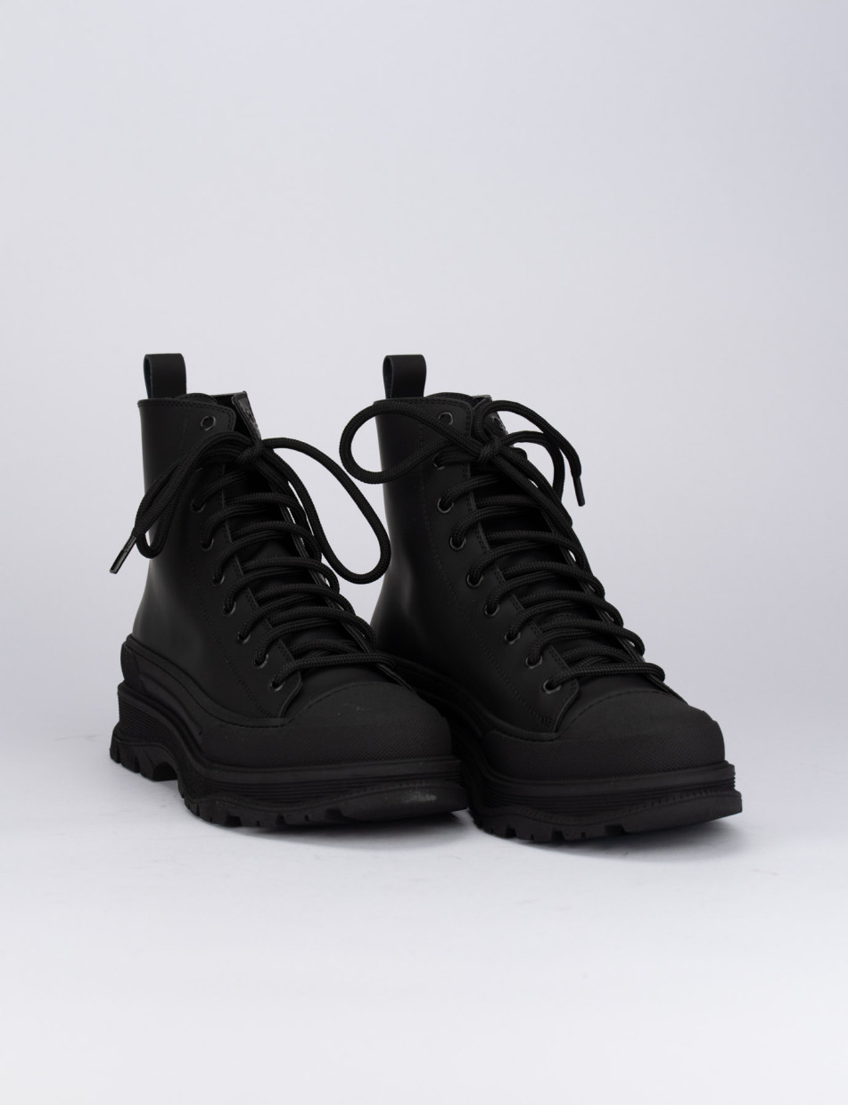 Combat boots heel 1 cm black leather