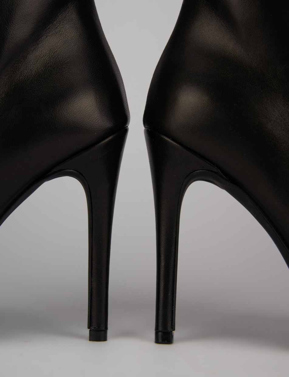 High heel boots heel 10 cm black leather