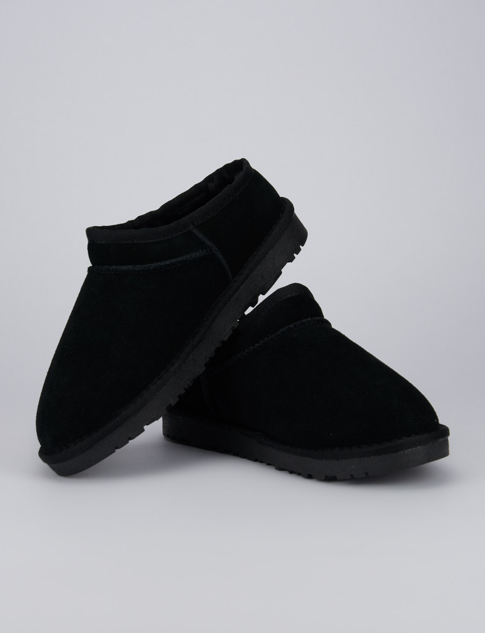 Low heel ankle boots heel 1 cm black chamois