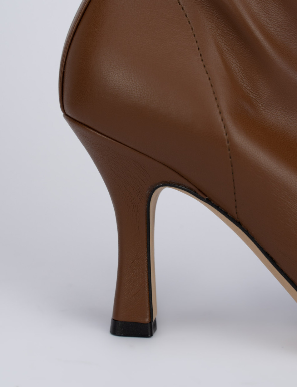 High heel ankle boots heel 8 cm brown leather