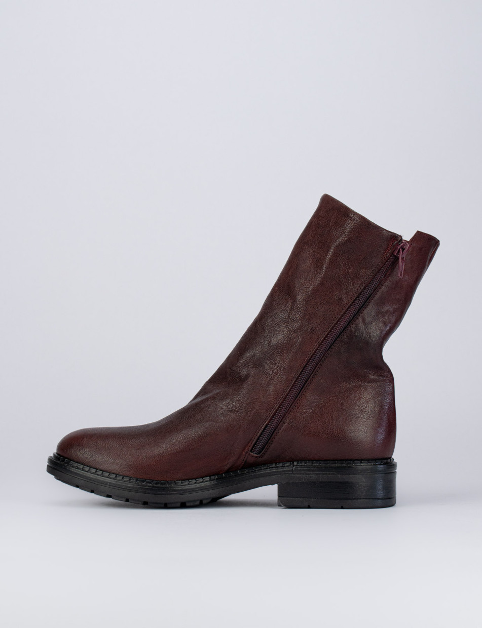 Low heel ankle boots heel 1 cm bordeaux leather