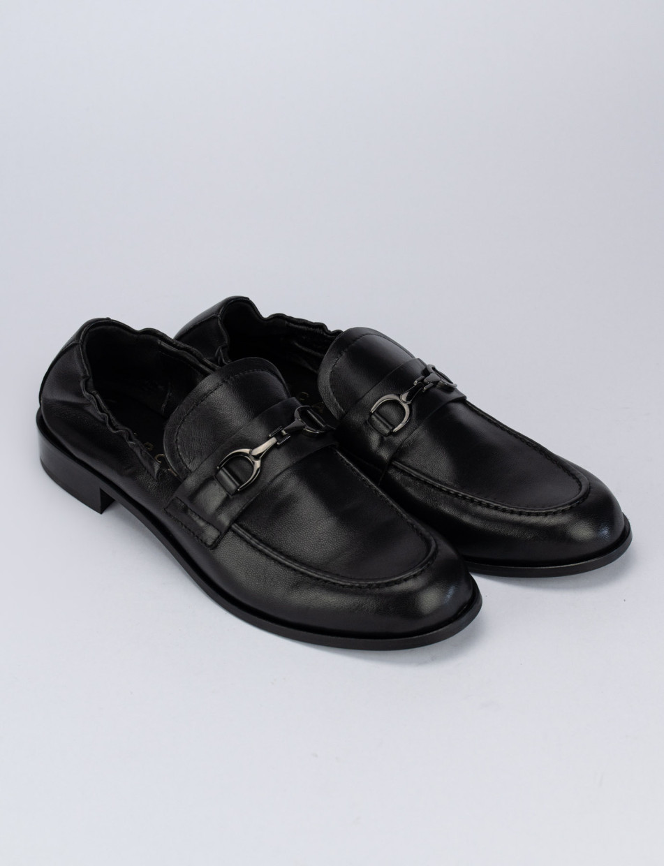Loafers heel 1 cm black leather