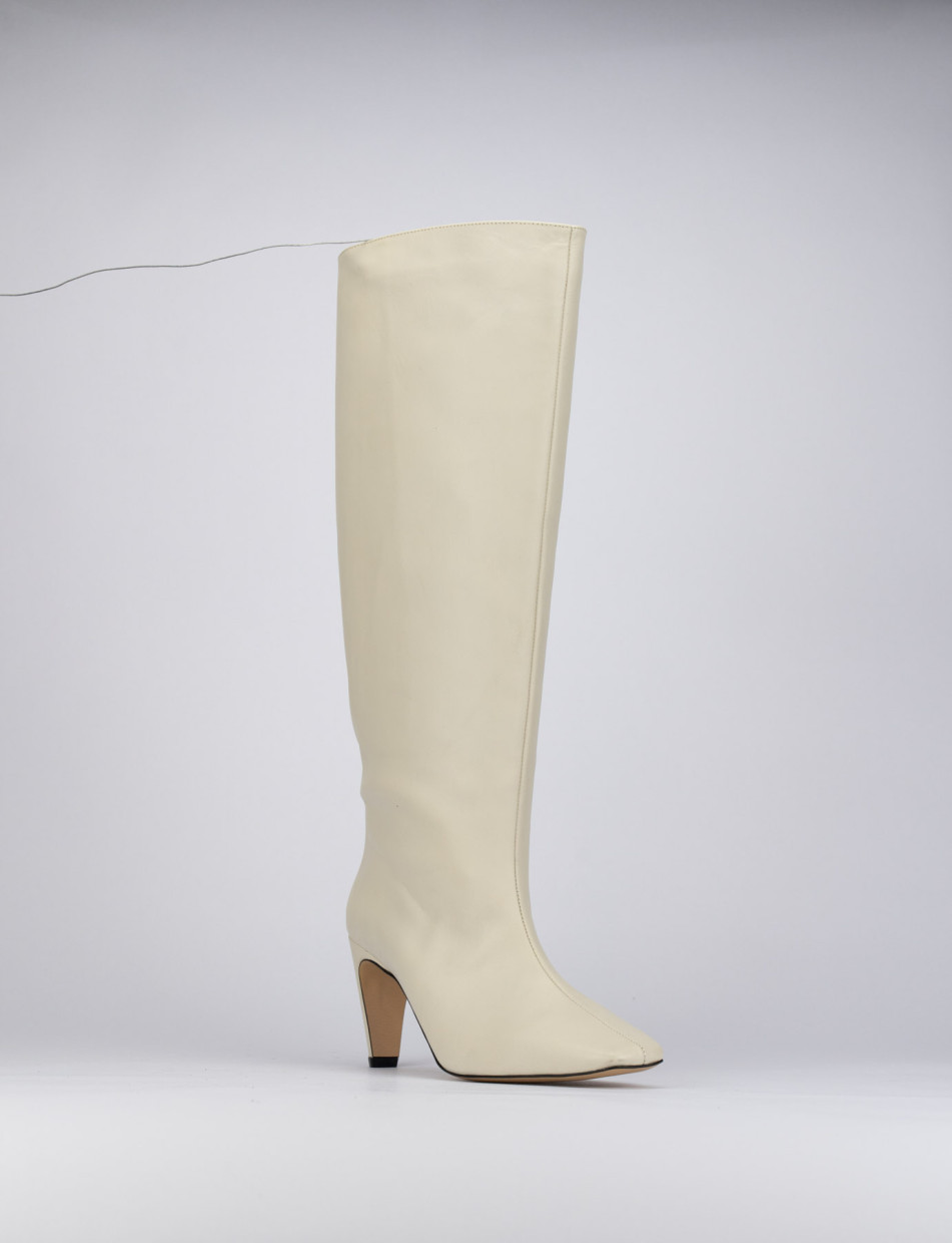 High heel boots heel 8 cm white leather