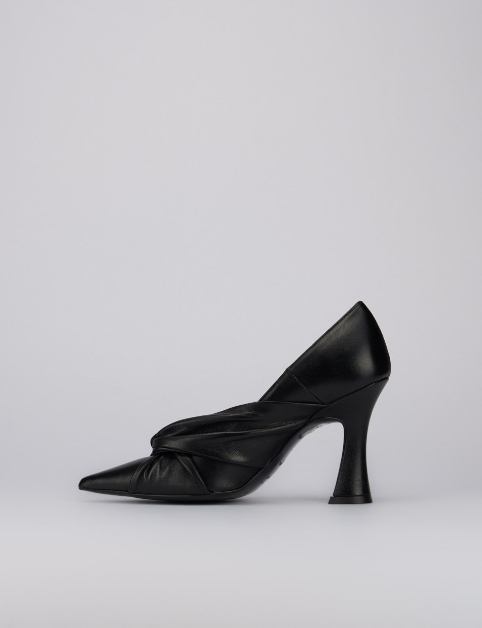 Decoltè tacco 9cm nero pelle