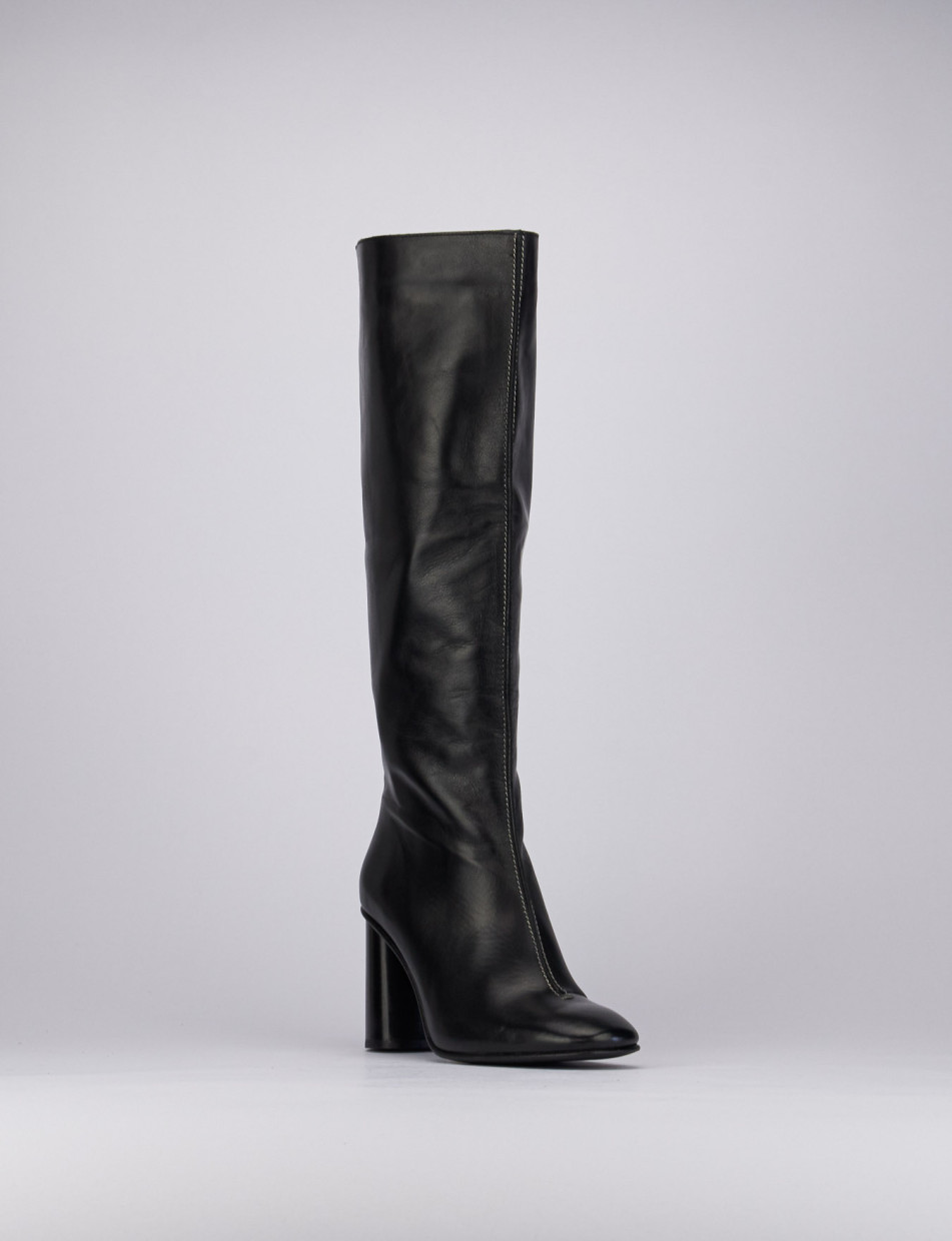 High heel boots heel 9 cm black leather