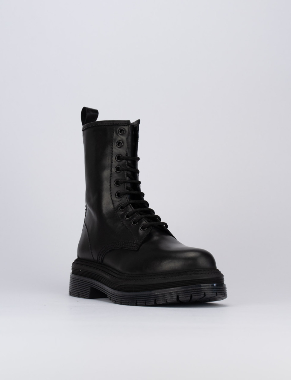 Combat boots heel 1 cm black leather