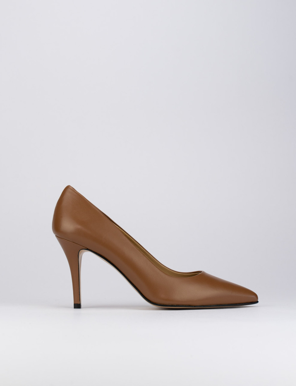 Pumps heel 7 cm brown leather