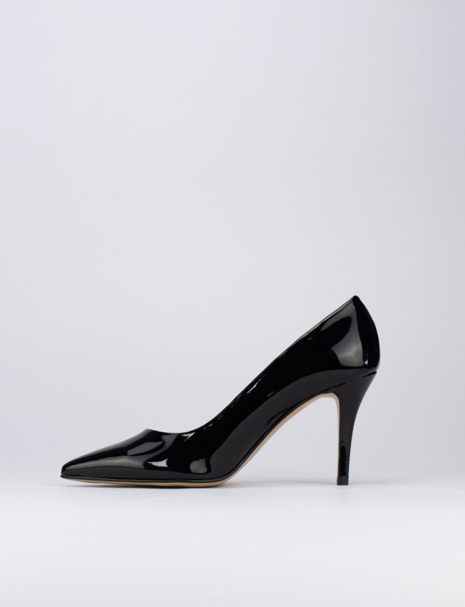 Pumps heel 7 cm black varnish