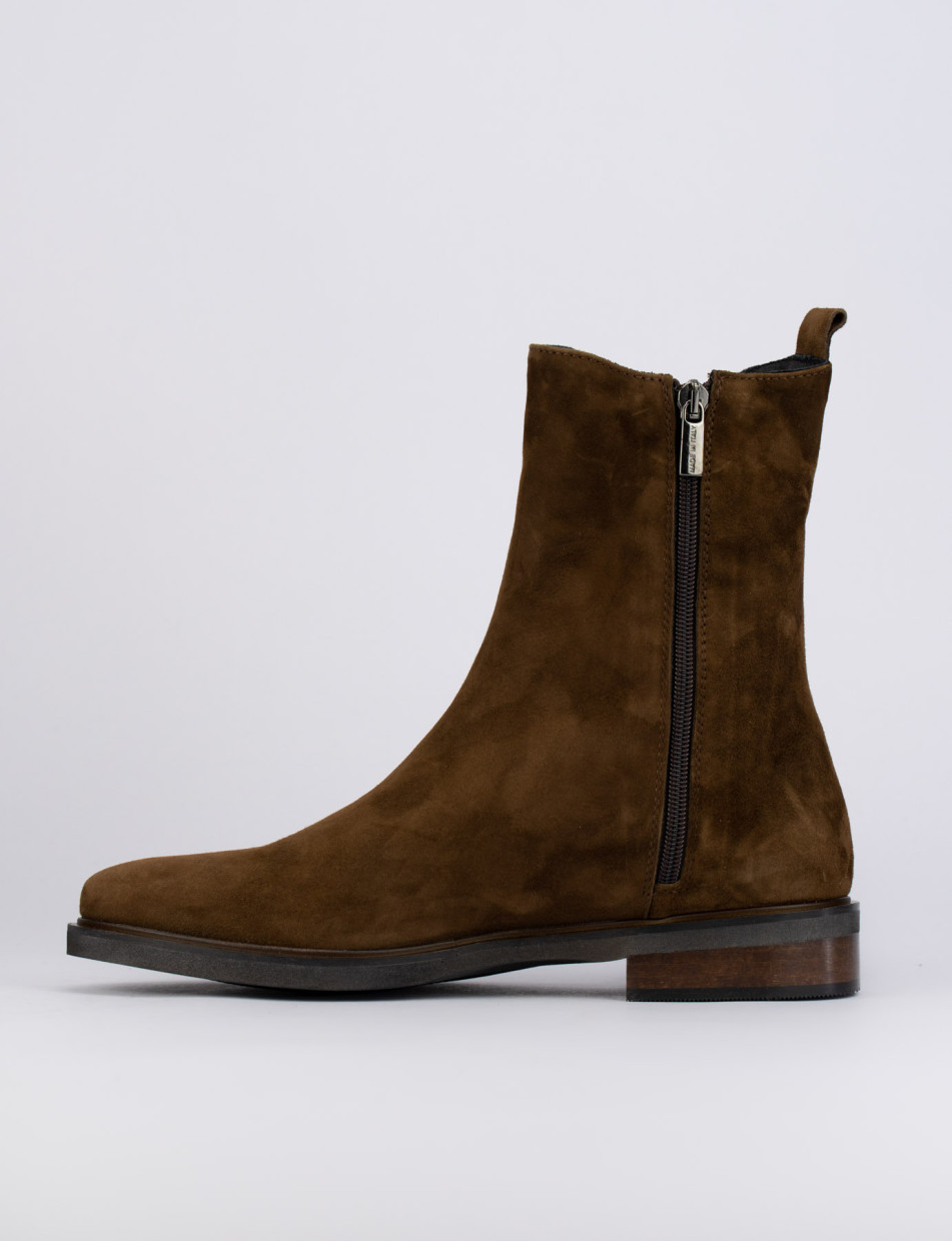 Low heel ankle boots heel 1 cm dark brown chamois