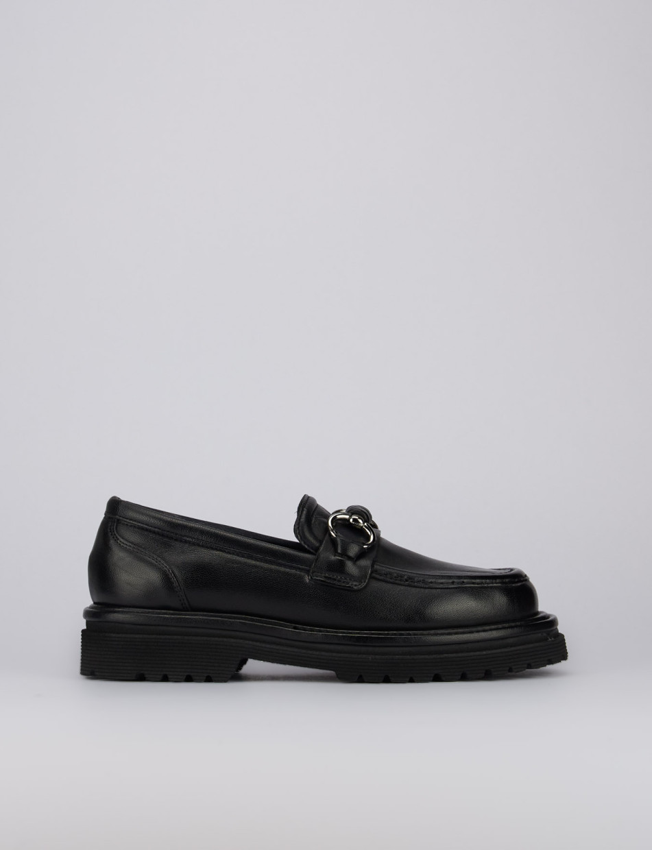 Mocassino tacco 1 cm nero pelle