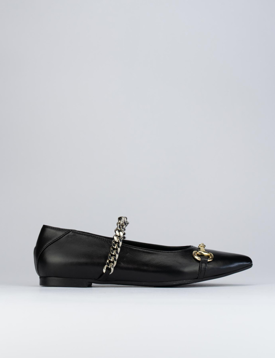 Flat shoes heel 1 cm black leather