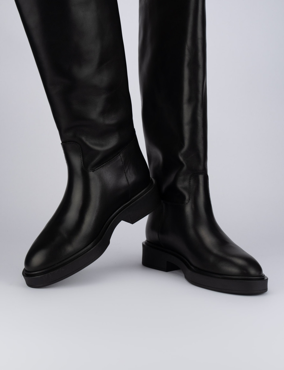 Stivali a gamba alta colore nero taglia 39 106-39 Mavinsa.