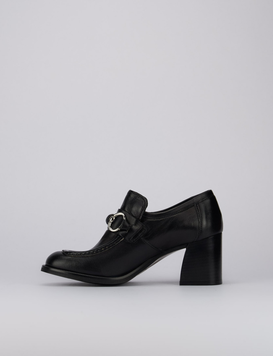 Loafers heel 8 cm black leather