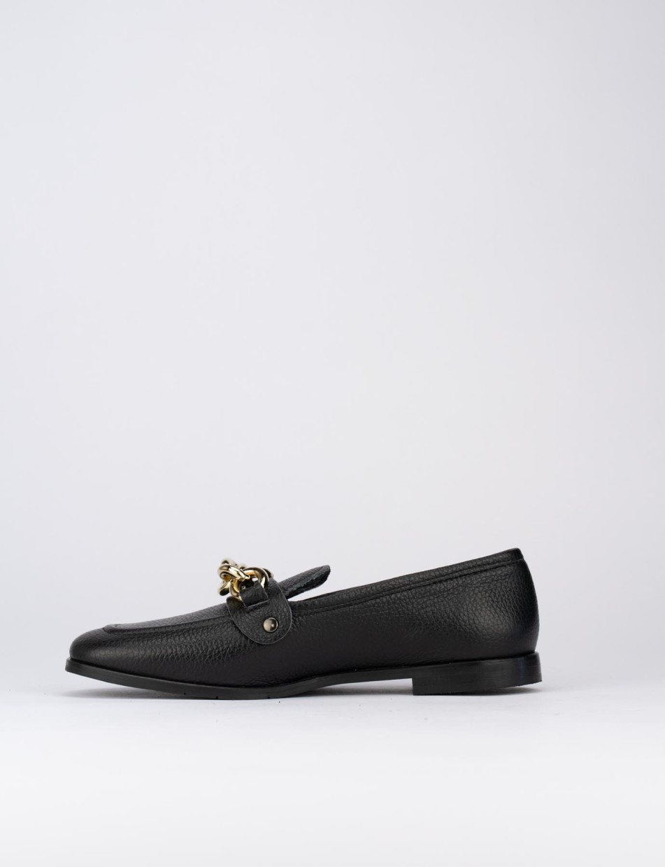 Loafers heel 1 cm black leather