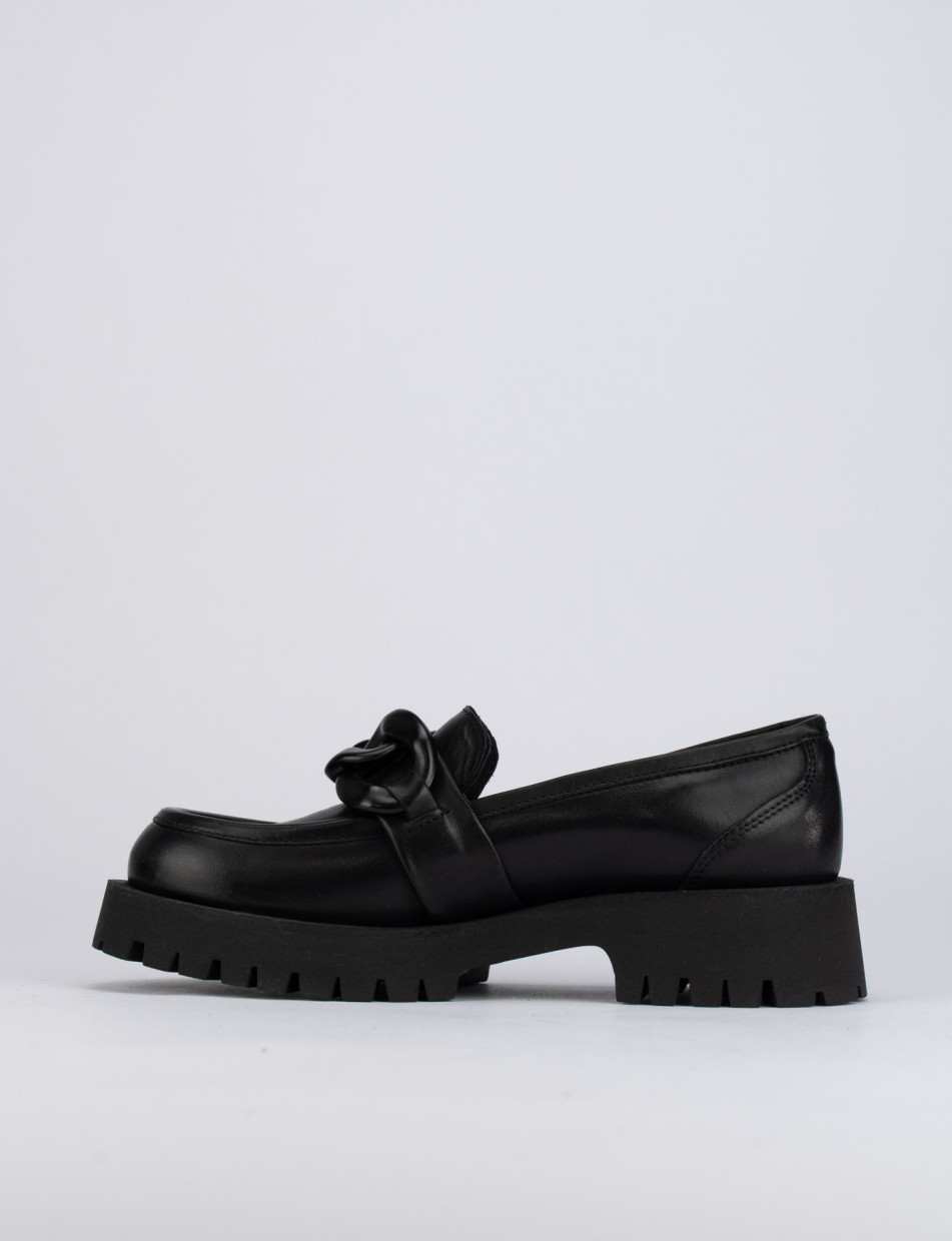 Mocassino tacco 1 cm nero pelle