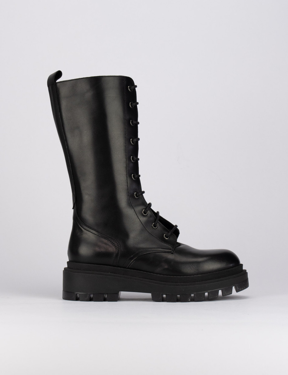 Combat boots heel 1 cm black leather