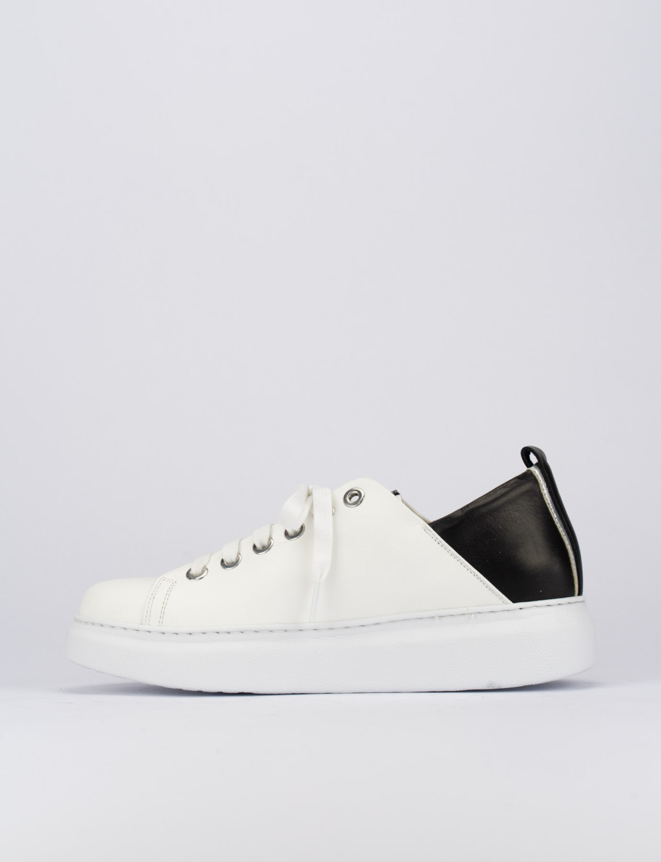 Sneakers tacco 1cm pelle bianco