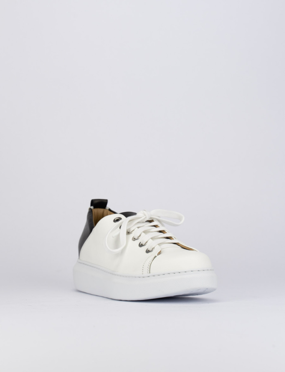 Sneakers heel 1 cm white leather