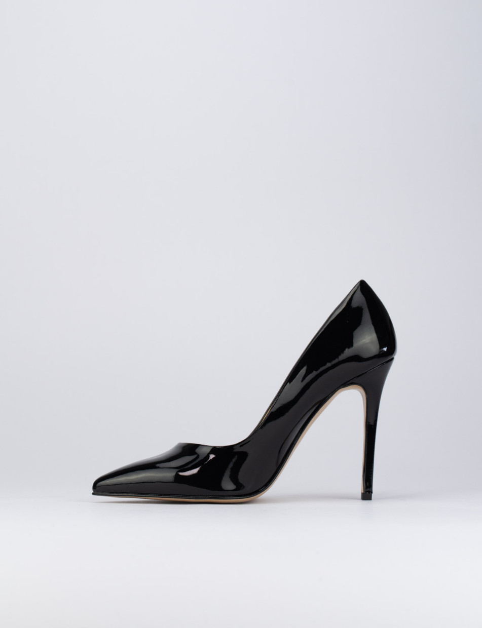 Pumps heel 11 cm black varnish