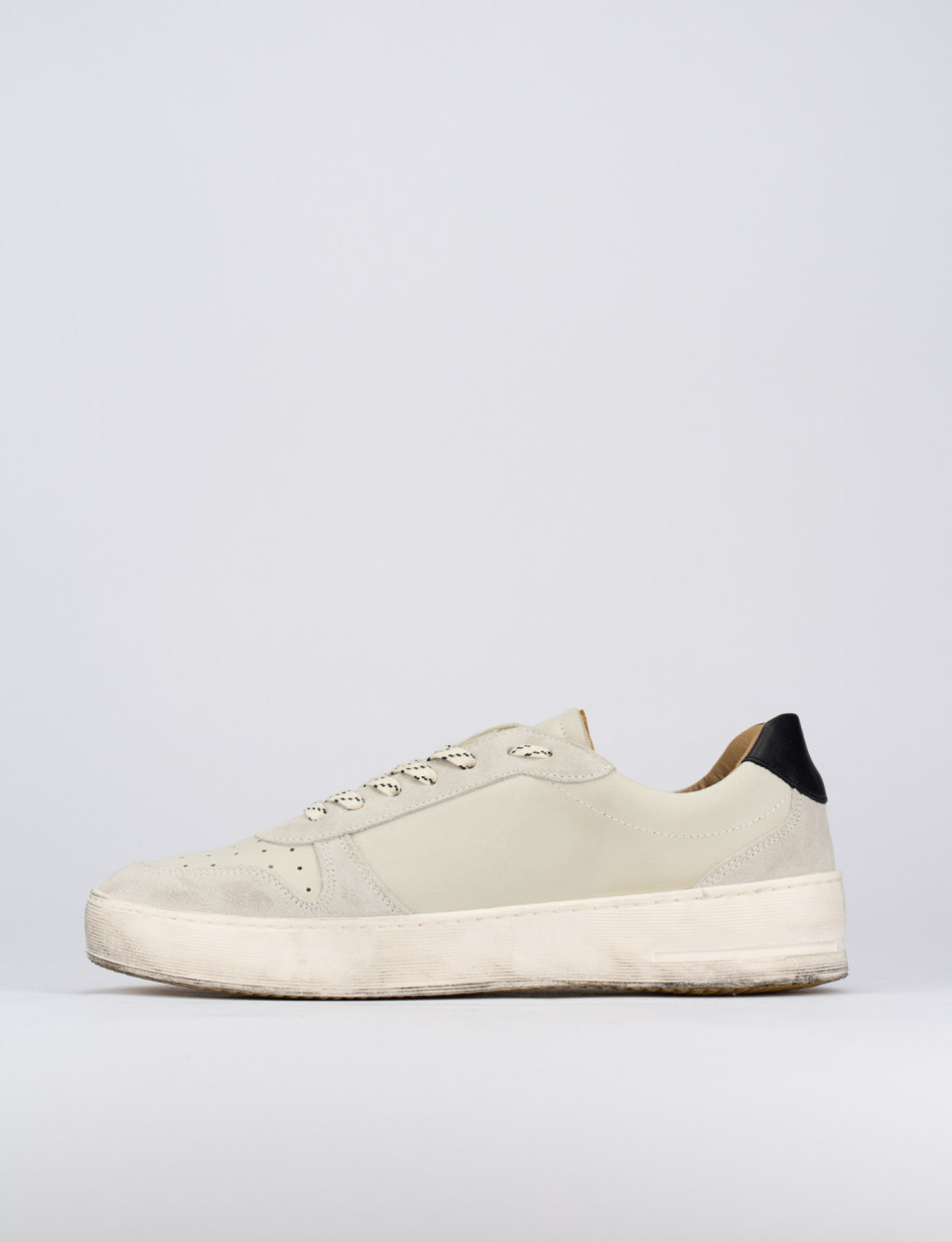 Sneakers beige chamois