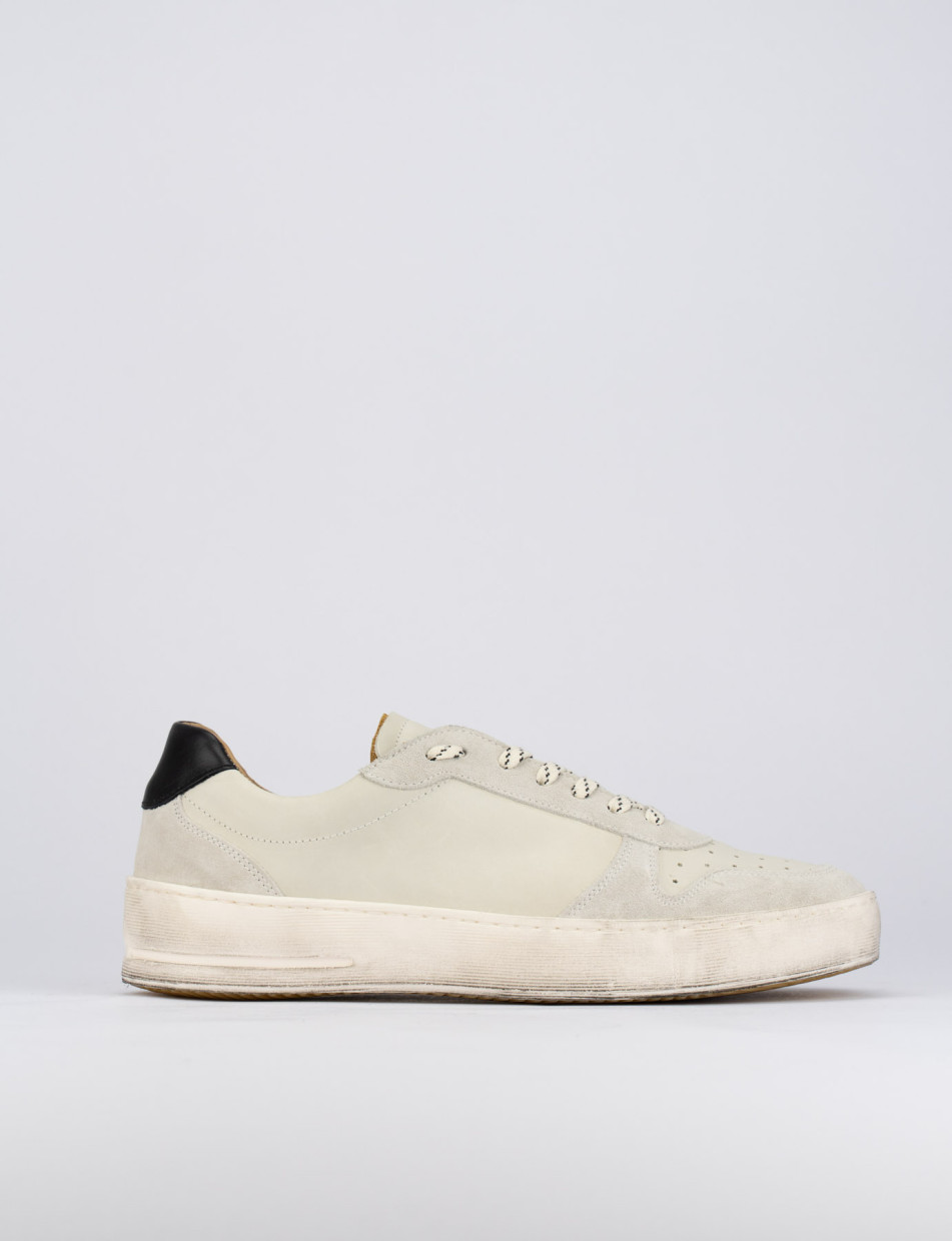 Sneakers beige chamois