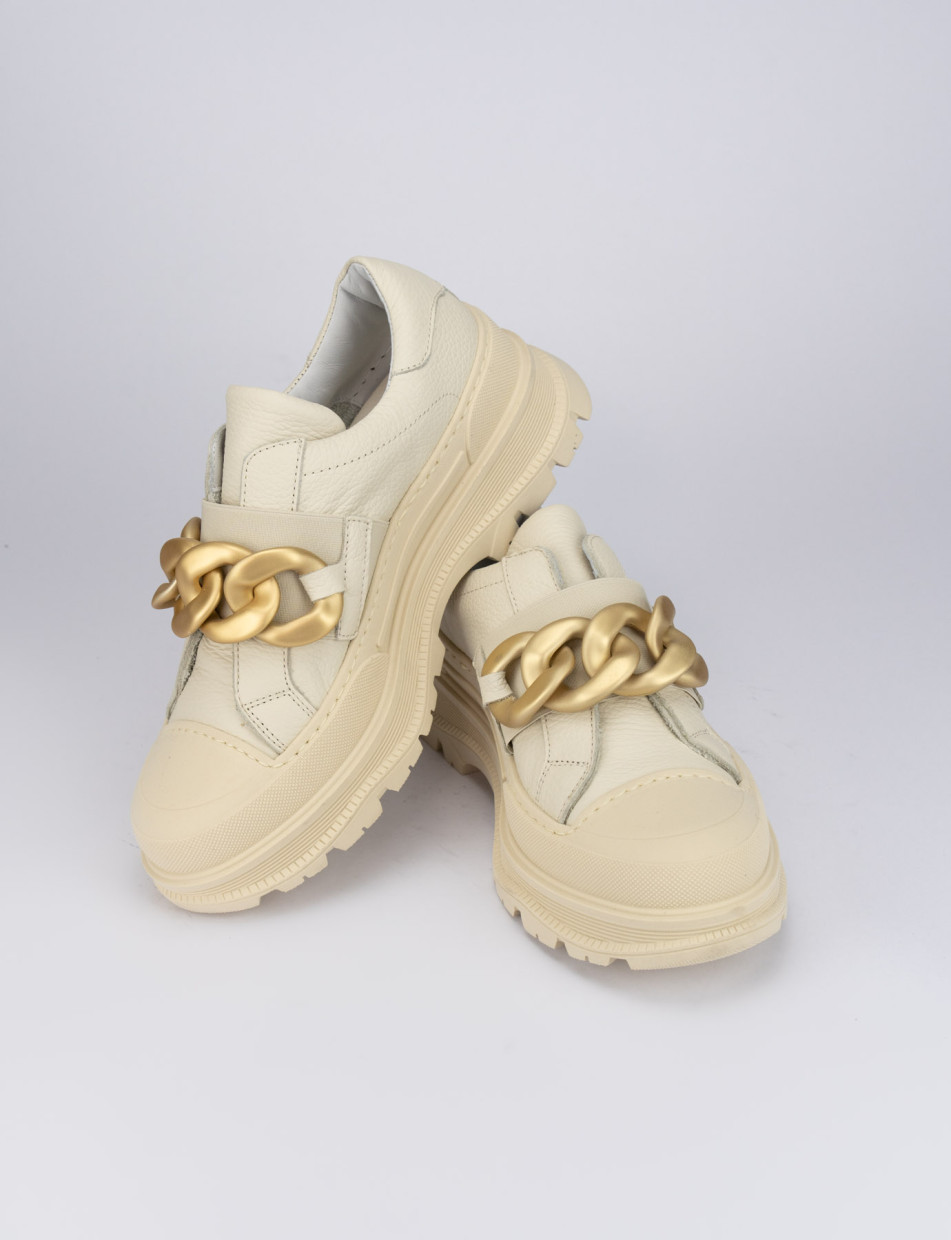 Sneakers beige leather