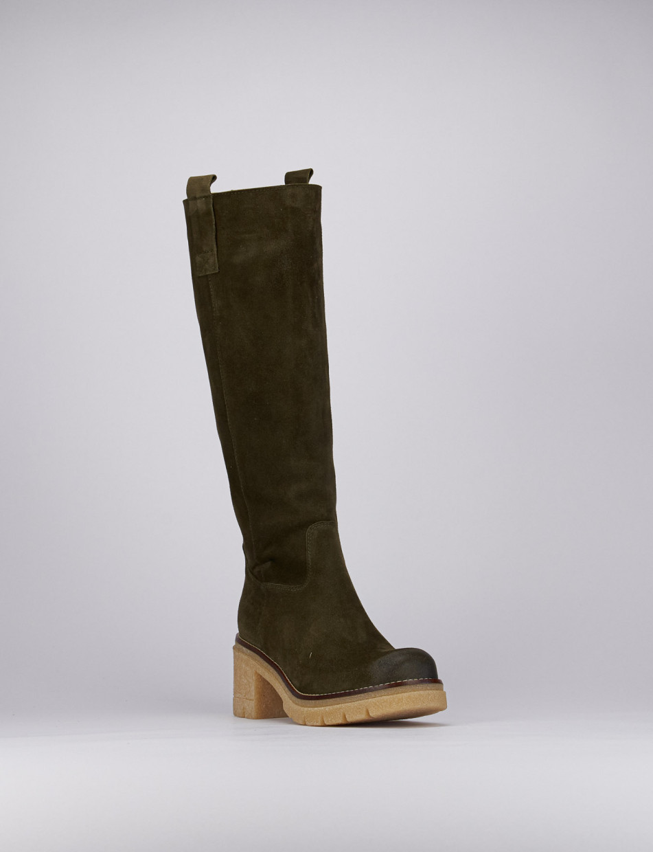Low heel boots heel 1 cm green chamois