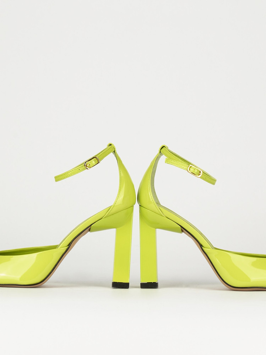 Décolleté e slingback tacco 9cm vernice verde
