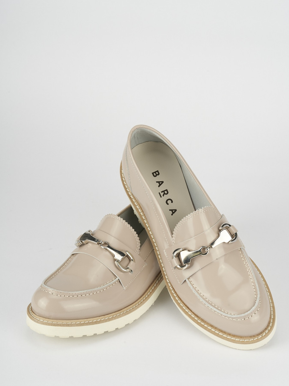 Loafers heel 2 cm beige leather