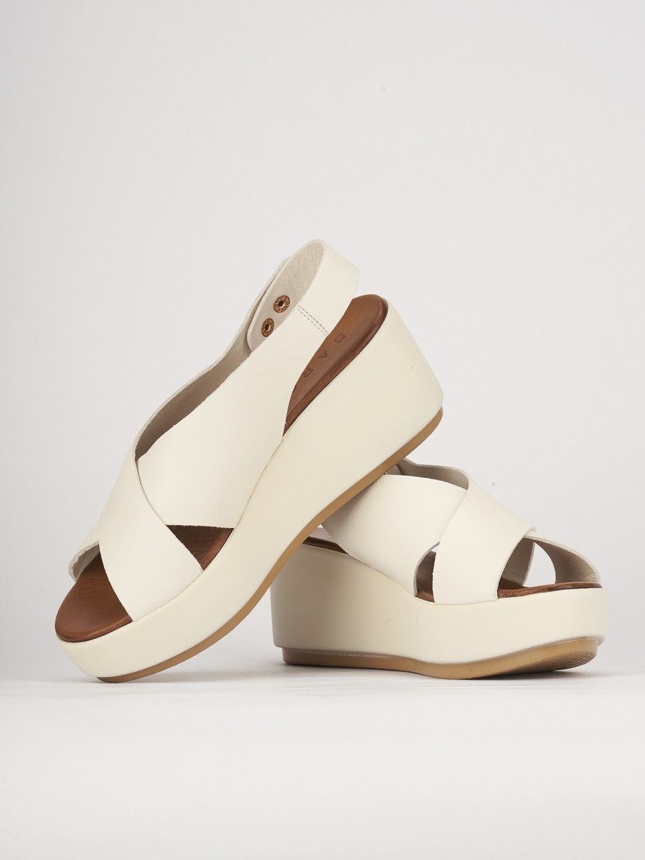 Wedge heels heel 7 cm white leather