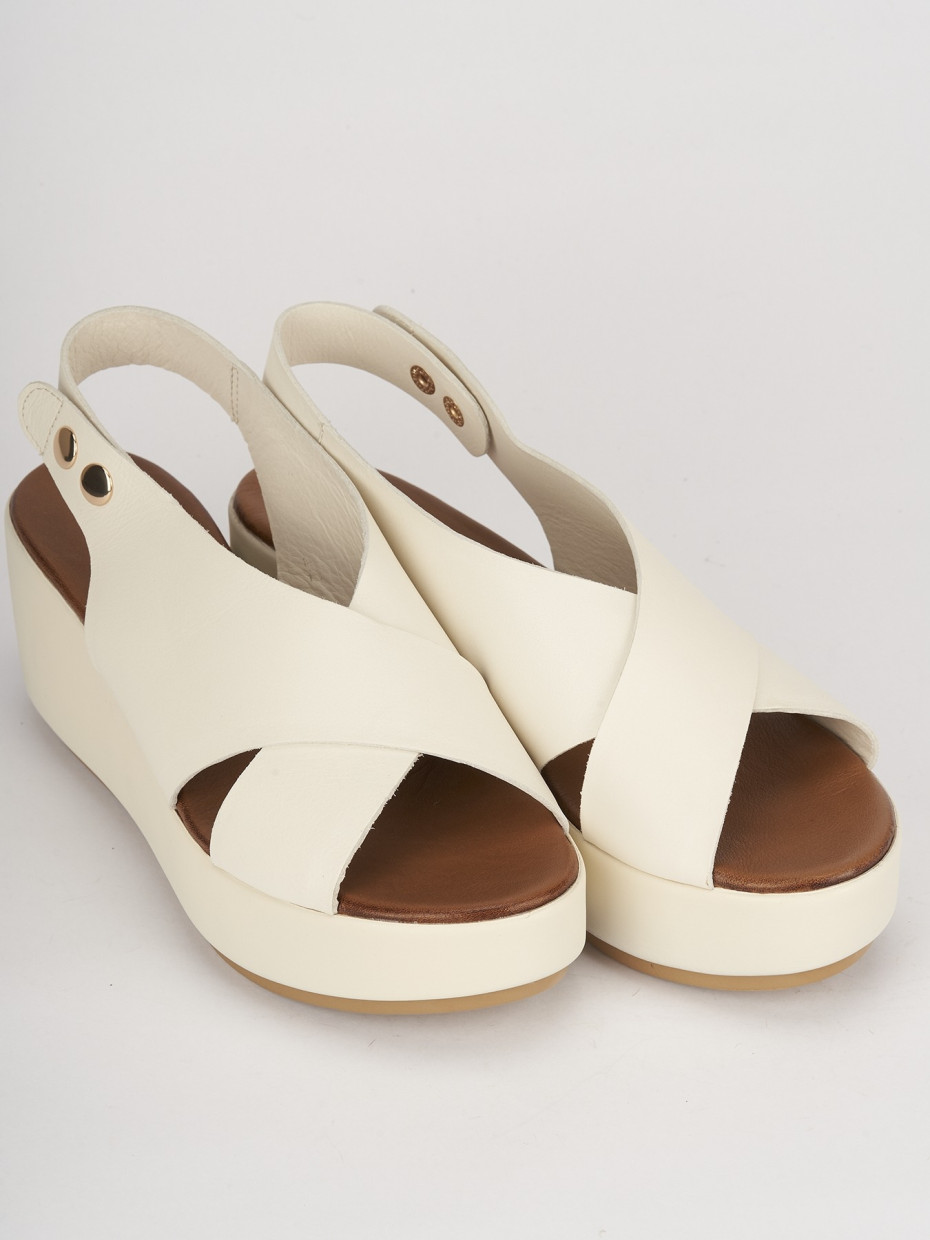 Wedge heels heel 7 cm white leather