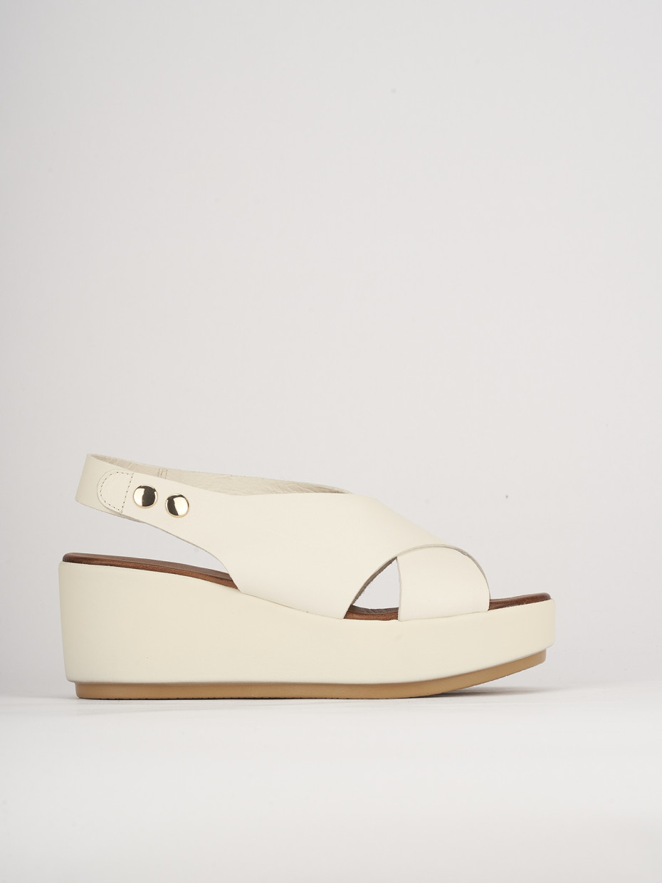 Wedge heels heel 7 cm white leather