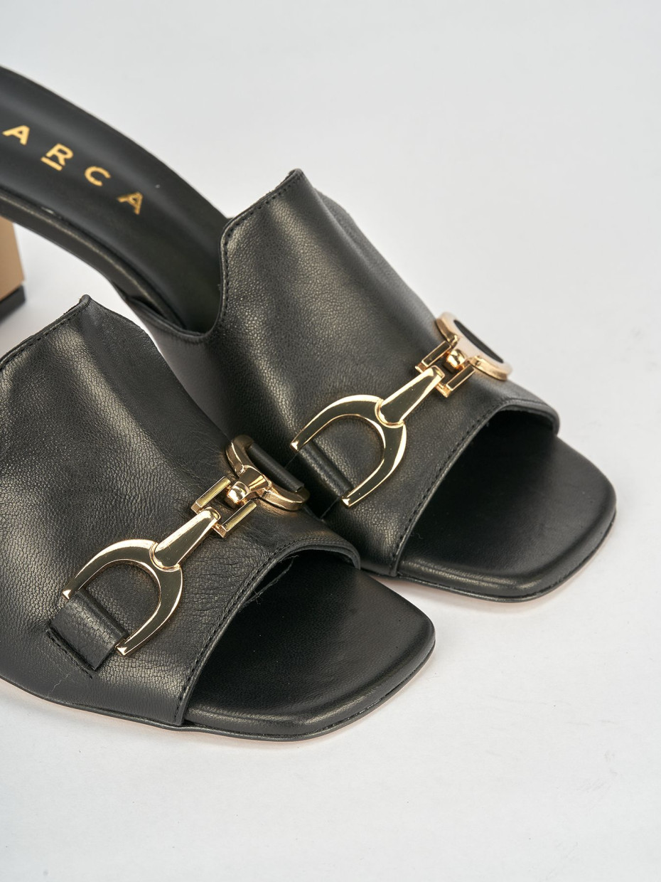 Slippers heel 7 cm black leather