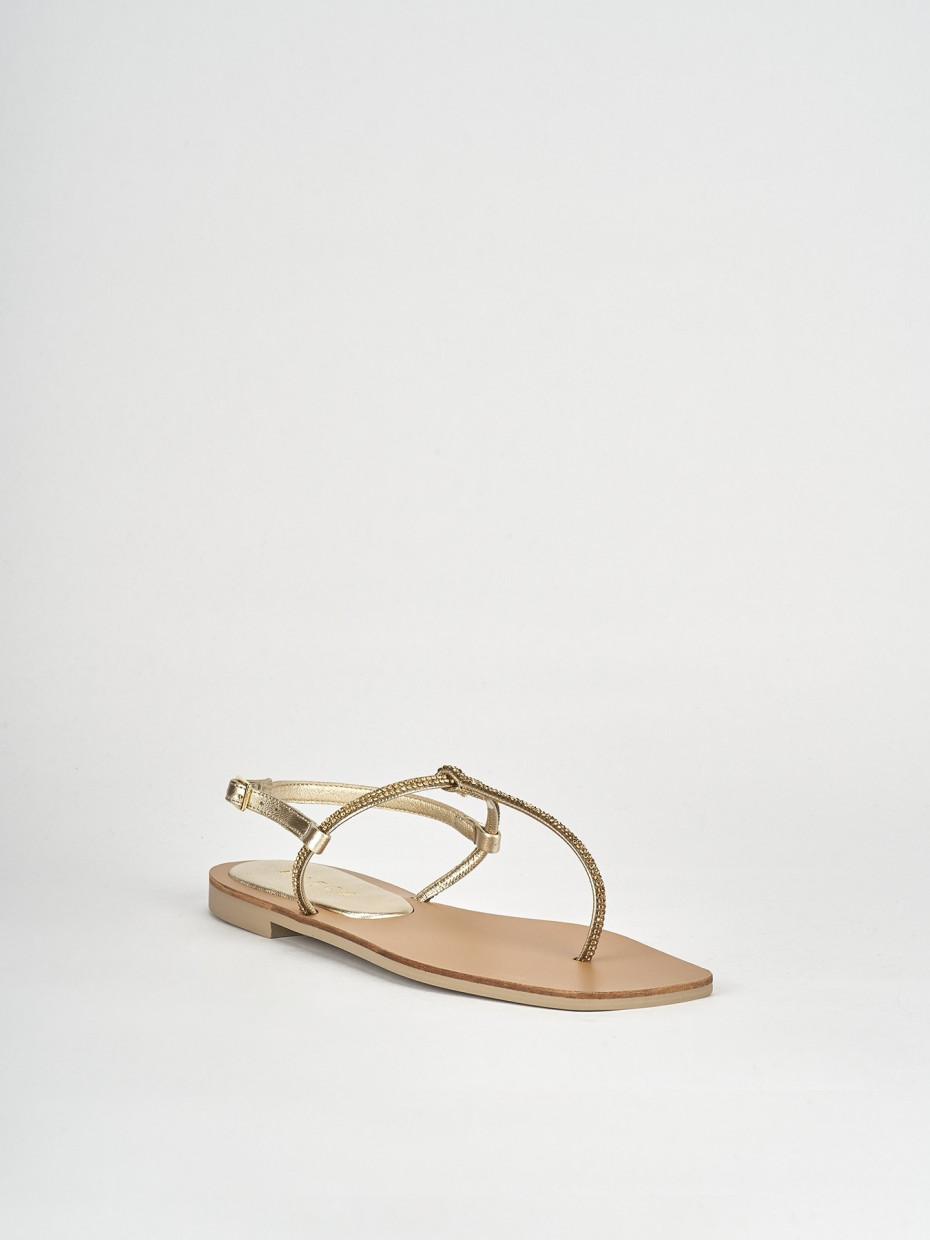 Low heel sandals heel 1 cm gold leather