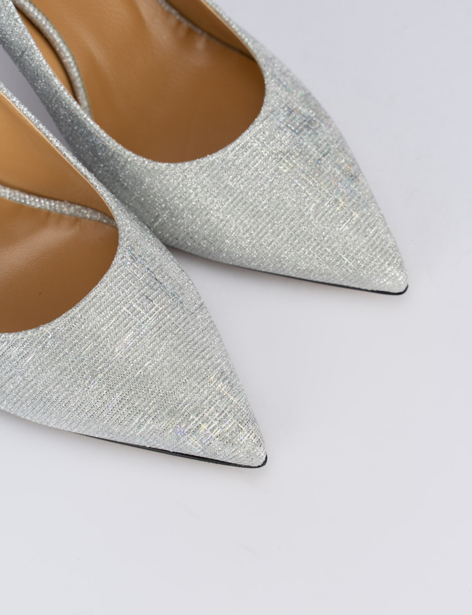 Pumps heel 5 cm silver leather