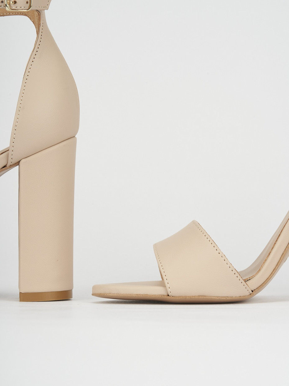 Sandali tacco 8cm pelle beige