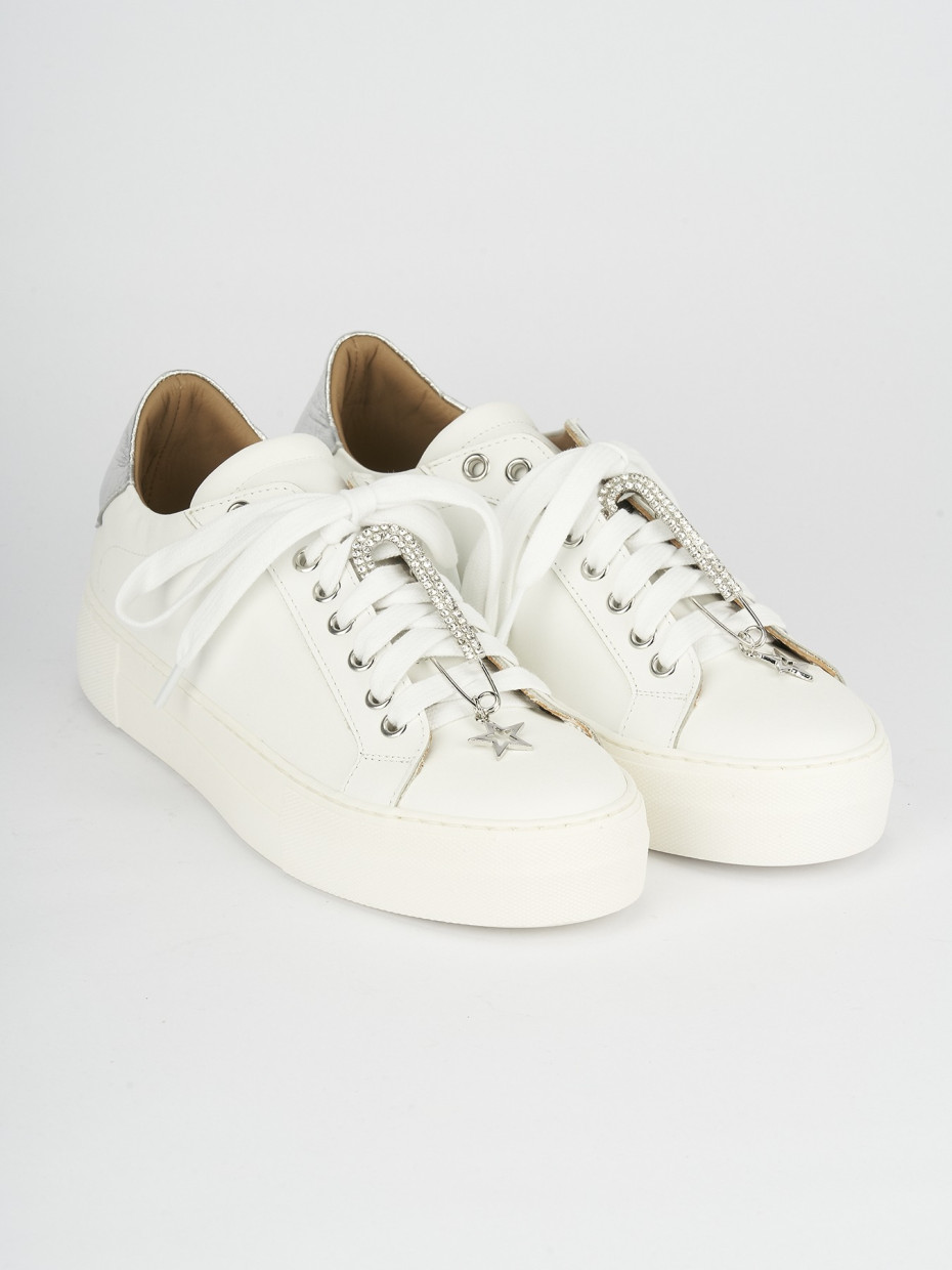 Sneakers white leather