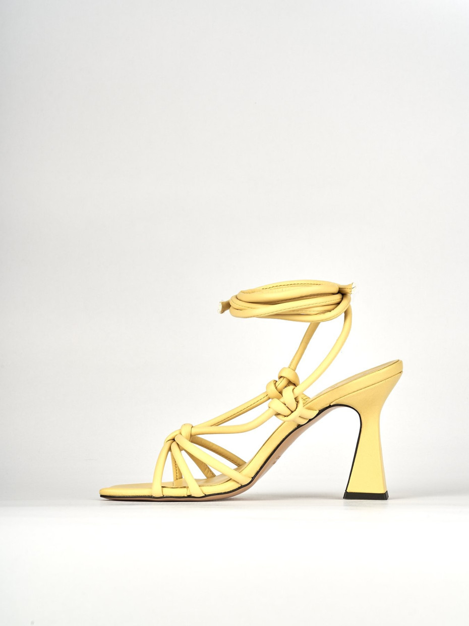 Sandali tacco 9cm pelle giallo
