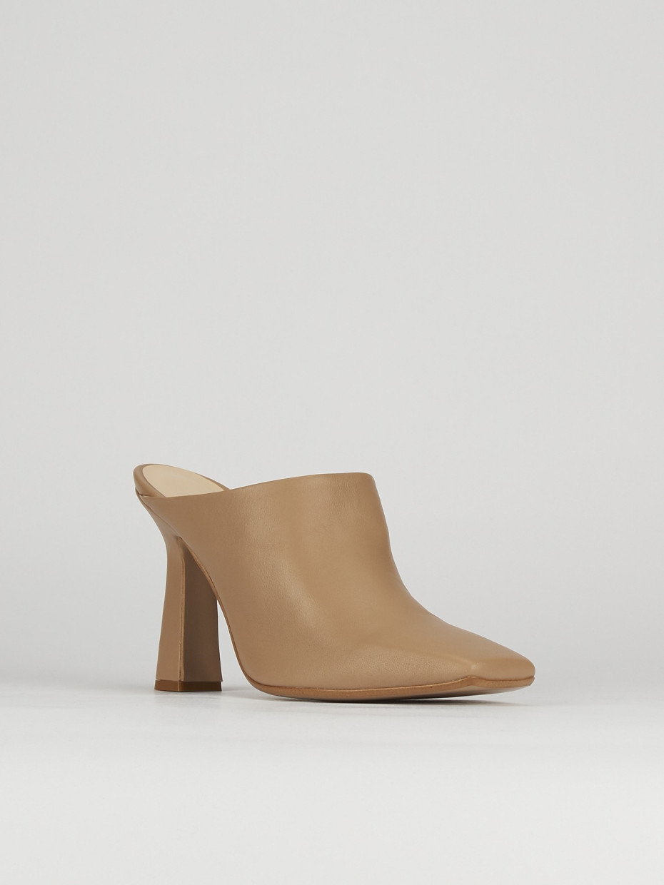 Sabot heel 9 cm beige leather