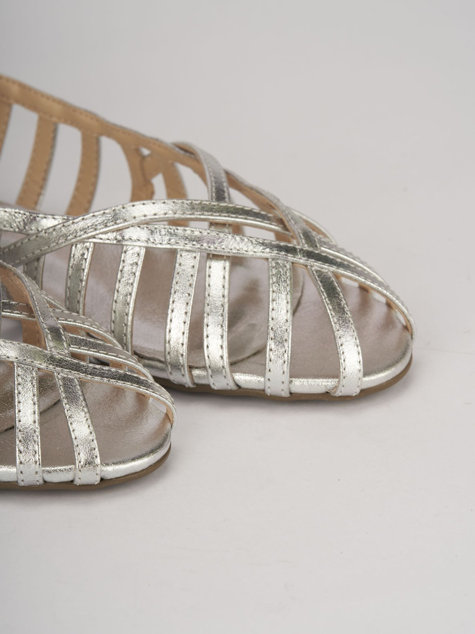 Low heel sandals heel 1 cm silver leather