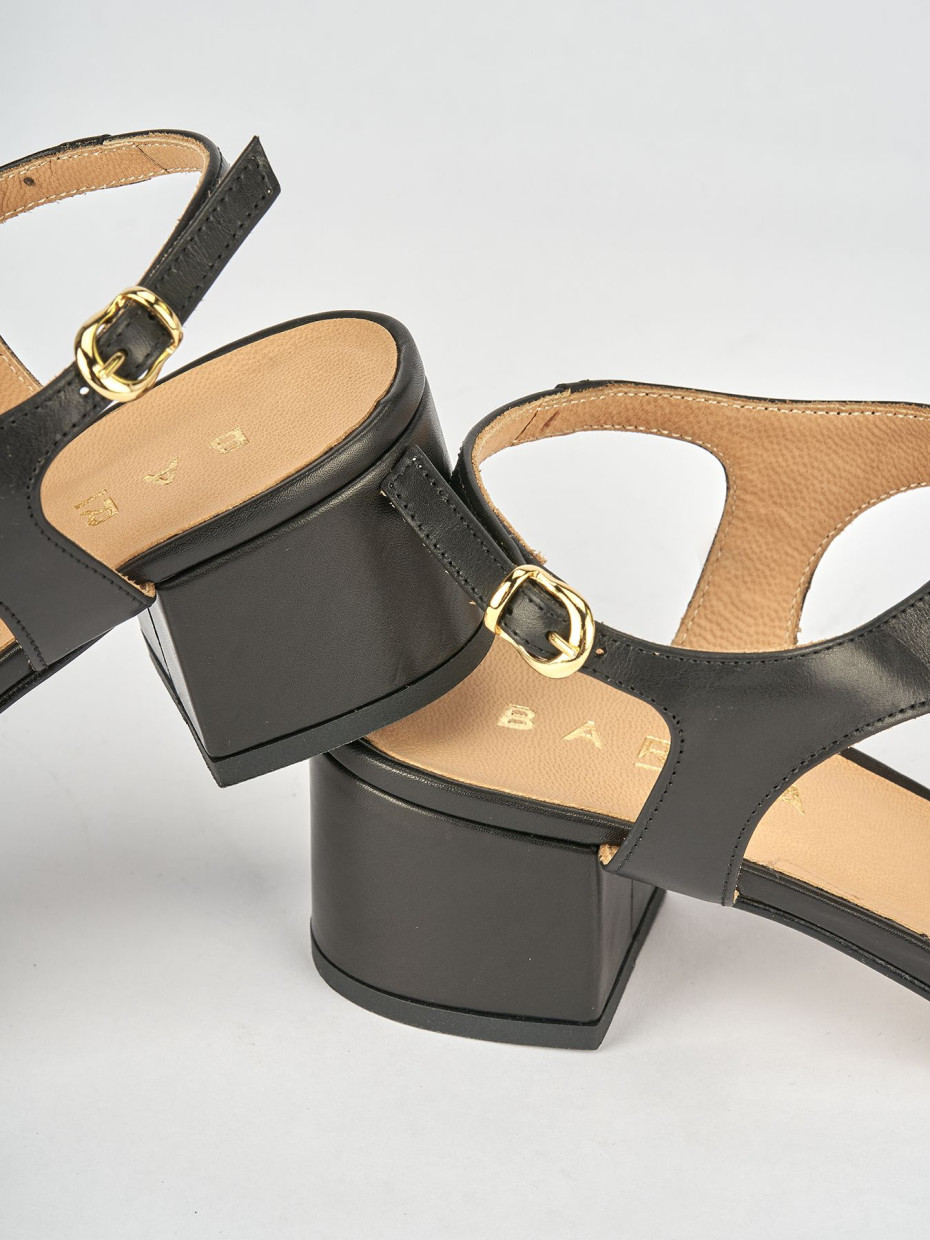 Sandali tacco 5cm pelle nero