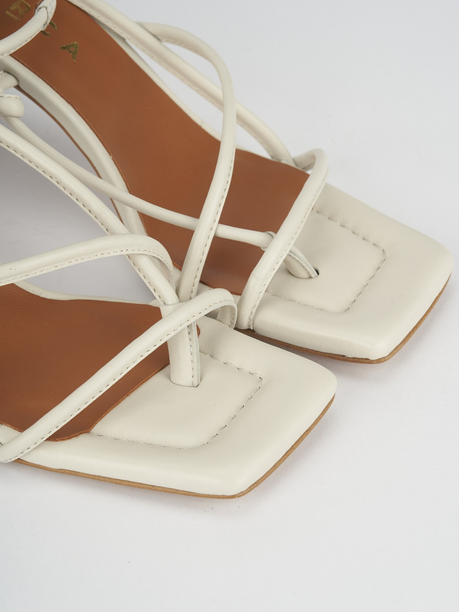 Sandali tacco 8cm pelle beige