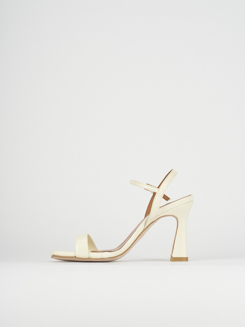 Sandali tacco 9cm pelle beige